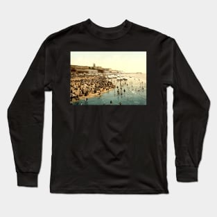 victorian beach england britain britainnia Long Sleeve T-Shirt